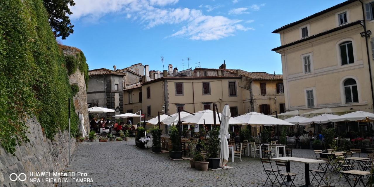 Casa Paolina Nel Centro Di Bracciano Villa Bagian luar foto